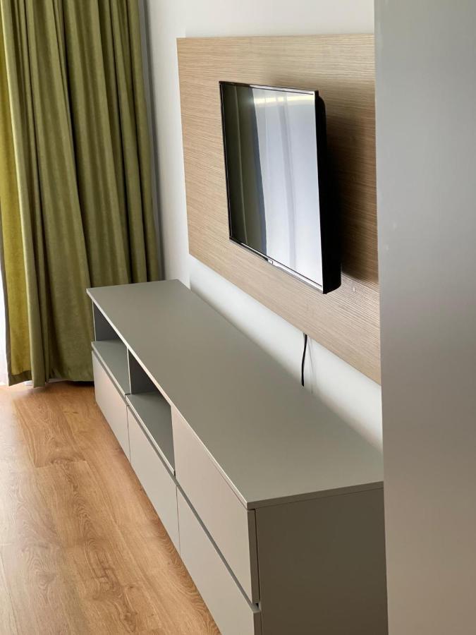 Silence Apartment 2 Oradea Bagian luar foto